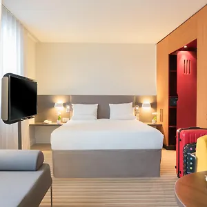 4* Hotel Novotel Centre